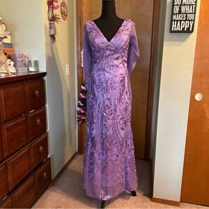 NWOT lavender sequined homecoming dress with sheer chiffon cape size 4
